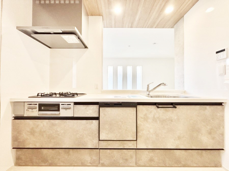 �L�b�`���@�������������I�ɁA�y�����I�V�X�e���L�b�`��