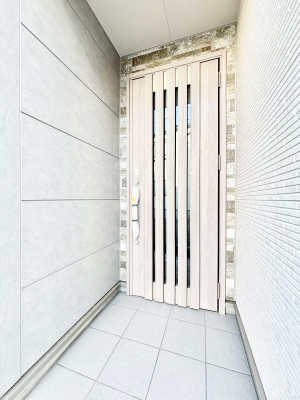 ���ց@���֑O�͉J���~���Ă��G��ɂ��������t��