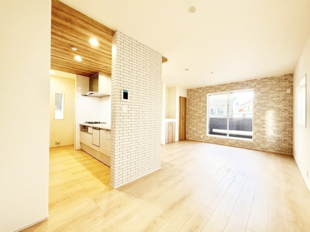 ���̑����ρ@�Ƒ������R�ƏW�܂�e���̃X�y�[�X�ɂȂ肻��