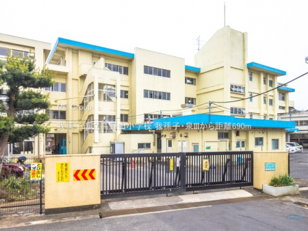 ���ӊ��@���w�Z 690m �䑷�q�s������R���w�Z