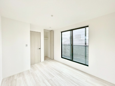 ���̑����ρ@�o���R�j�[���J�������v���X���Ă����m��