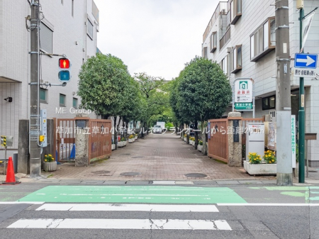 ���ӊ��@���w�Z 260m �����s���������w�Z