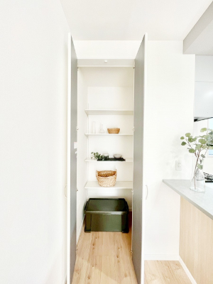 ���[�@�p���g���[�����r���O���[�t���I���p�i��H�i�̃X�g�b�N�ȂǃX�b�L�����[�ł��܂��B