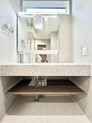 ���ʑ�E���ʏ��@�傫�����₷���O�ʋ��Ő�����������ʑ�́A�g�����Ȃ݃`�F�b�N�┧�̂������ɂ������߂ł��B 