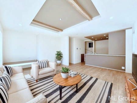 ���r���O�@�������������͋C�̂k�c�j�͉Ƒ��݂�Ȃ̉��K��ԁ@���Ƌ��CG�ł�