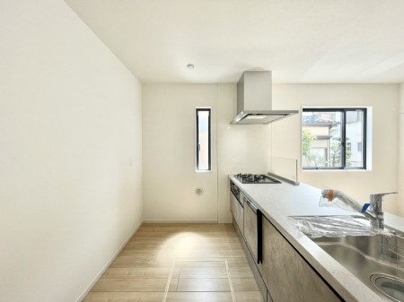 �L�b�`���@��Ƃ肠��L�b�`���ł͂��Ƒ��Ɗy�������������ł��܂��B