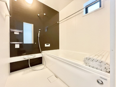 �����@����̔�����₷��؂ȃo�X�^�C���B�������Ƃ����C���y����Ŕ����Ƃ肽���ł��ˁI  