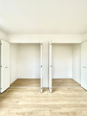 ���[�@�����Ղ�̎��[�X�y�[�X�ŉ��K�ɕ�点���� 