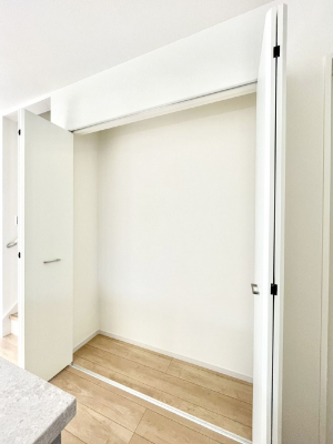 ���̑����ρ@�L�b�`�������[�I�H�ނ̃X�g�b�N�͂������A���p�i�̎��[�Ȃǎg�����͂��낢��I  