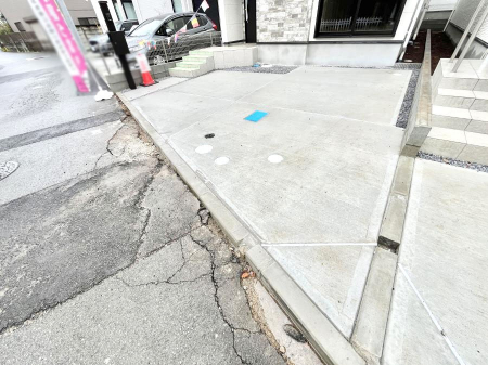 �@�����Ɍ������Ȃ����ԃX�y�[�X�B