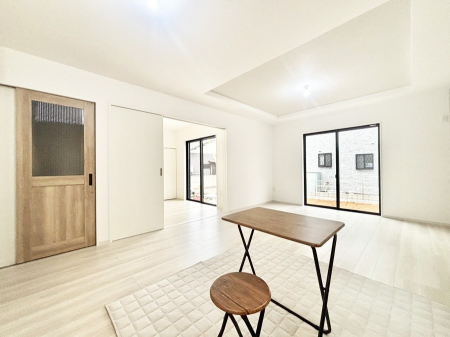 ���̑����ρ@���邢�z���������A�����̕��͋C�ɖ��������_�C�j���O�B   