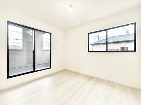 ���̑����ρ@�o���R�j�[���J�������v���X���Ă����m��