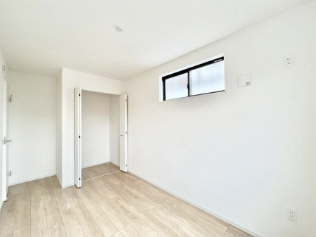 �q�������@���q���܂̂������Ƃ��Ă��I�ߗނ̐������ڂɕ֗��ȃN���[�[�b�g�t���̗m���B