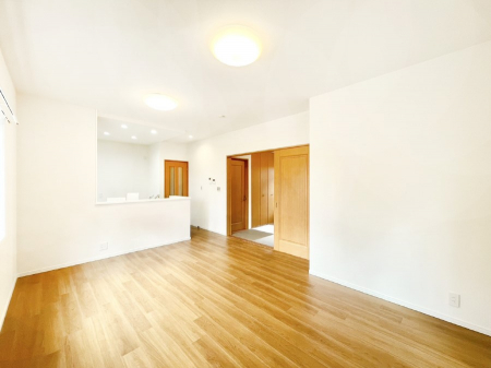 ���̑����ρ@���邢�z���������A�����̕��͋C�ɖ��������_�C�j���O�B   