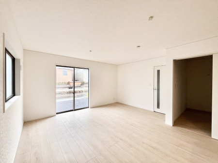 ���̑����ρ@�Ƒ������R�ƏW�܂�e���̃X�y�[�X�ɂȂ肻��  