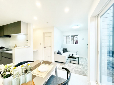 ���r���O�@�v���C�o�V�[������2�K���r���O�͖��邭�J���������Ղ�I