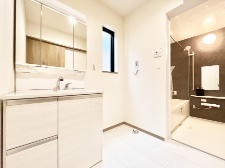 ���̑��@�g�x�x���X���[�Y�ɂ����Ȃ���E�ߏ�B  