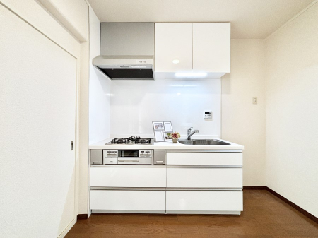 �L�b�`���@�������������I�ɁA�y�����I�V�X�e���L�b�`��