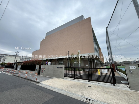 ���ӊ��@���w�Z 700m �����旧���l�������w�Z