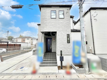 ���n�O�ώʐ^�@�������ꂽ�O�ρA�㎿�ȏZ��Ԃ��L���鎺���͉i�����S���ĉ߂�����Z���ł��B