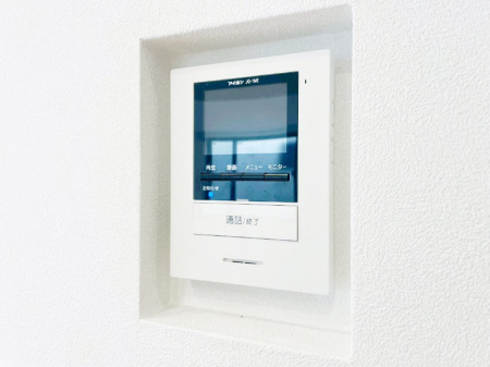 ���̑����ρ@TV���j�^�[�t�C���^�[�t�H�����t���Ă��ăZ�L�����e�B�[��  