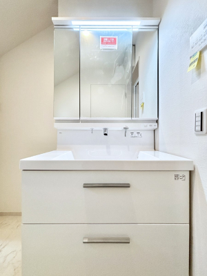 ���ʑ�E���ʏ��@�傫�����₷���O�ʋ��Ő�����������ʑ�́A�g�����Ȃ݃`�F�b�N�┧�̂������ɂ������߂ł��B 