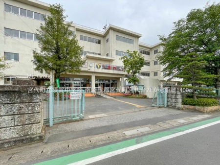 ���ӊ��@���w�Z 1400m �{�㒬���{�ꒆ�w�Z