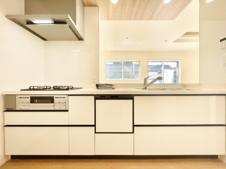 �L�b�`���@�������������I�ɁA�y�����I�V�X�e���L�b�`��  