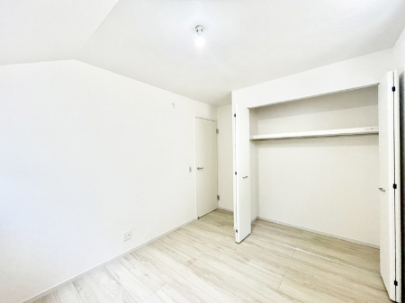 �q�������@���q���܂̂������Ƃ��Ă��I�ߗނ̐������ڂɕ֗��ȃN���[�[�b�g�t���̗m���B