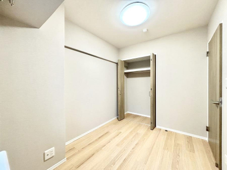 �q�������@���q���܂̂������Ƃ��Ă��I�ߗނ̐������ڂɕ֗��ȃN���[�[�b�g�t���̗m���B