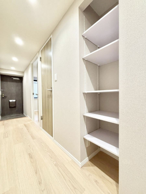 ���̑����ρ@�L�����[�B�|�������G�߂̏��������[���邱�Ƃ��ł��܂��B