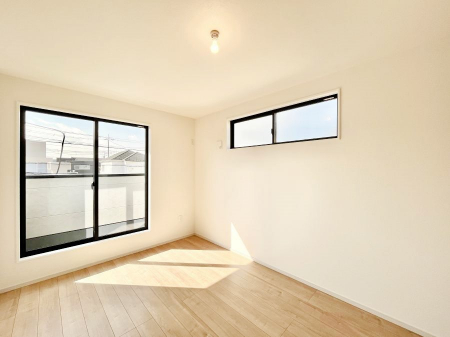 �Q���@���邢�o���R�j�[�T�C�h�ɗm����ݒu�B�ڊo�߂̗ǂ��Q���ɁB�@