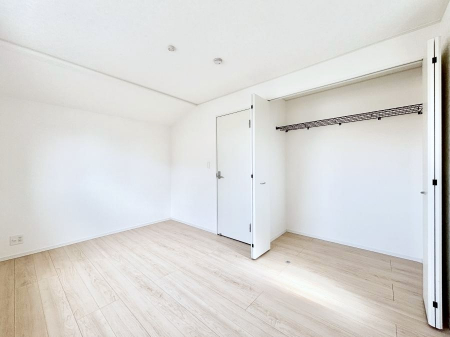 �q�������@�q�������ɂ��������߂Ȏ��[�X�y�[�X�����Ղ�̋���