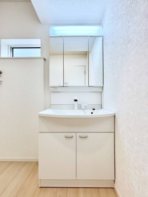 ���ʑ�E���ʏ��@�傫�����₷���O�ʋ��Ő�����������ʑ�́A�g�����Ȃ݃`�F�b�N�┧�̂������ɂ������߂ł��B 