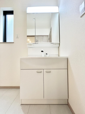 ���ʑ�E���ʏ��@�傫�����₷���O�ʋ��Ő�����������ʑ�́A�g�����Ȃ݃`�F�b�N�┧�̂������ɂ������߂ł��B 