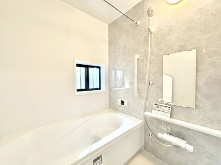 �����@����̔�������Ă���閾�邢�������̂���o�X���[��