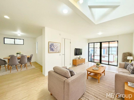 ���r���O�@���Ƒ��̓��₩�Șb�����ŕ�܂�閾�邢���r���O  ���Ƌ��CG�ł�