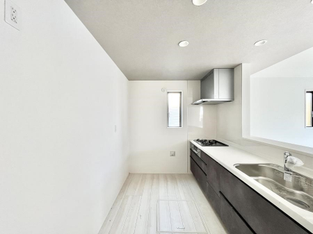 �L�b�`���@��Ƃ肠��L�b�`���ł͂��Ƒ��Ɗy�������������ł��܂��B