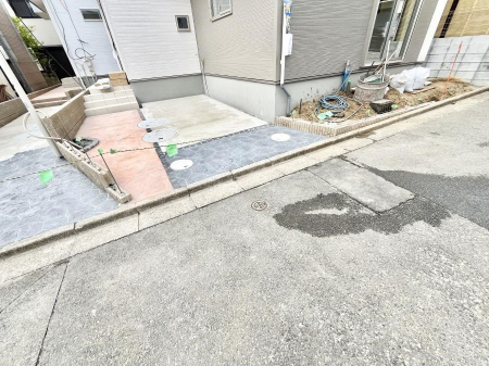 �@�����Ɍ������Ȃ����ԃX�y�[�X�B