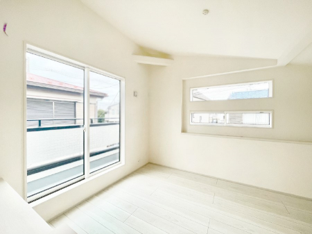 �Q���@���邢�o���R�j�[�T�C�h�ɗm����ݒu�B�ڊo�߂̗ǂ��Q���ɁB