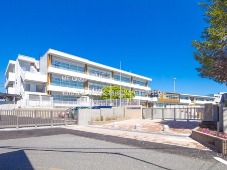 ���ӊ��@���w�Z 990m ���s���y���w�Z