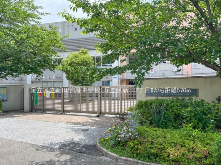 ���ӊ��@���w�Z 570m �����旧�V�c�w��