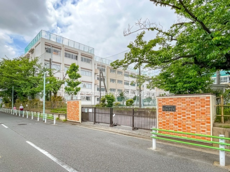 ���ӊ��@���w�Z 700m �����旧���������w�Z