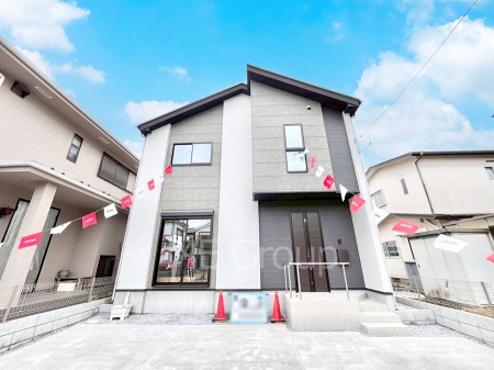 ���n�O�ώʐ^�@�������ꂽ�O�ρA�㎿�ȏZ��Ԃ��L���鎺���͉i�����S���ĉ߂�����Z���ł��B 