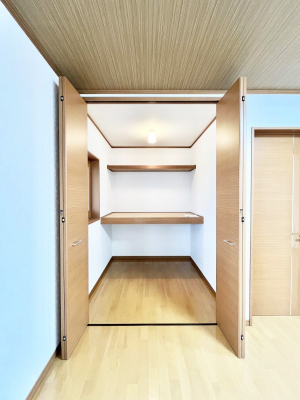 ���[�@���������Ă����ꂵ�����[�X�y�[�X