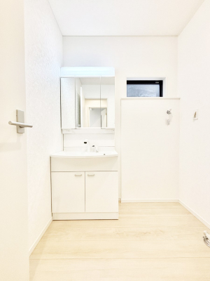 ���ʑ�E���ʏ��@���[�͂Ƌ@�\���ɗD�ꂽ���ʉ��ϑ�