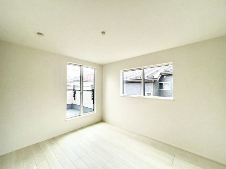 ���̑����ρ@�o���R�j�[���J�������v���X���Ă����m��