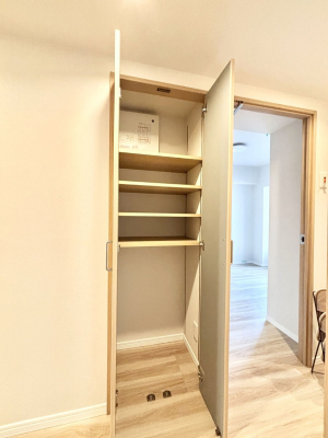 ���̑����ρ@�L�����[�B�|�������G�߂̏��������[���邱�Ƃ��ł��܂��B