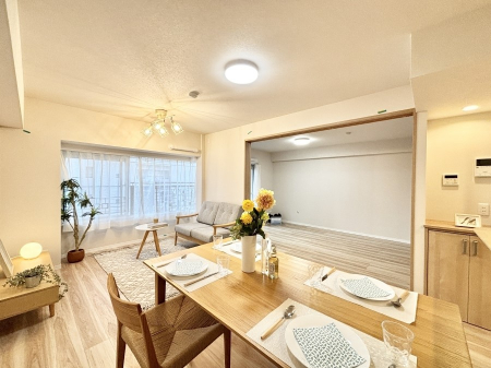 ���̑����ρ@�Ƒ������R�ƏW�܂�e���̃X�y�[�X�ɂȂ肻��