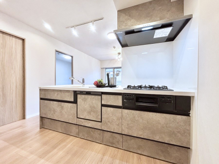 �L�b�`���@�L�X�Ƃ����g������̗ǂ��L�b�`���œ��X�̂��������y�����Ȃ肻��